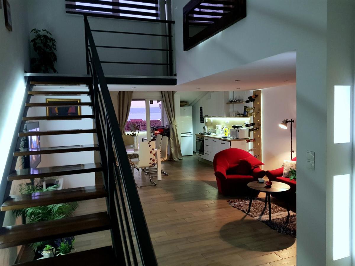 Perla Castellana Apartment Kastela Exterior photo